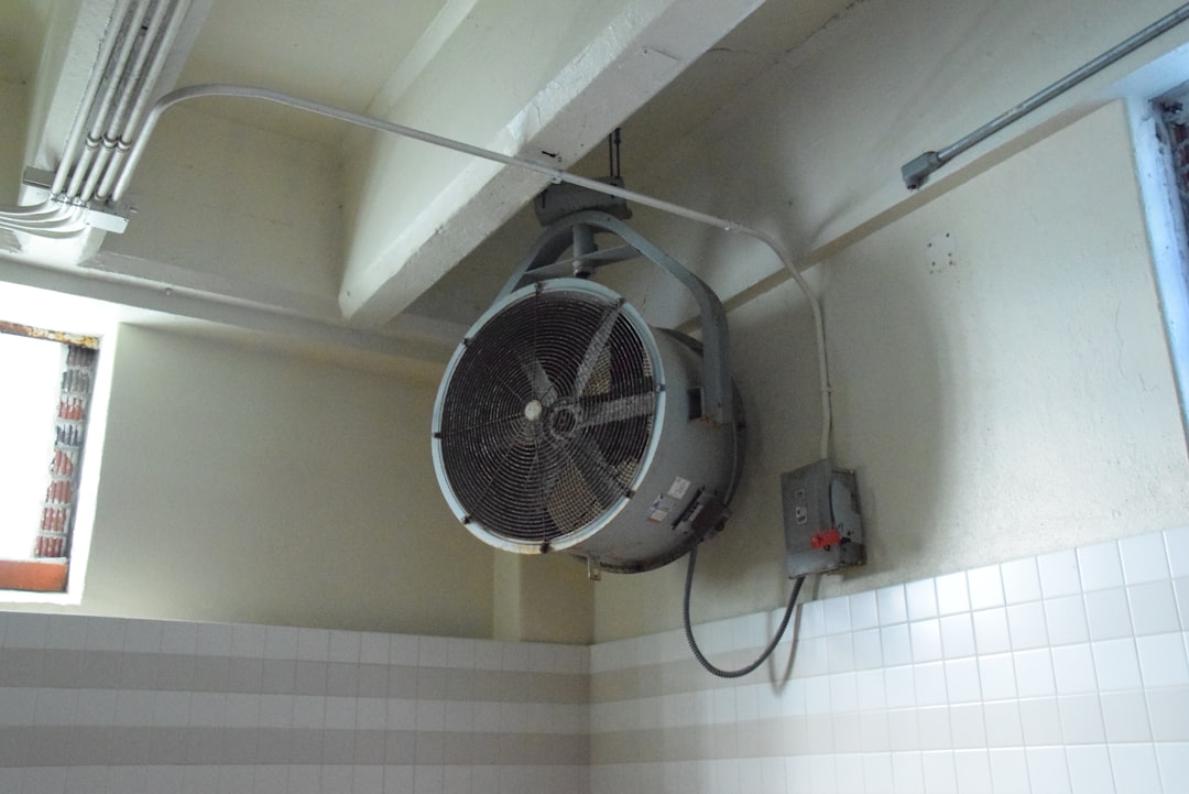 The Art of Drawing Readers In: Your attractive post title goes here black-and-gray-wall-fan-lkeoenp2x-y